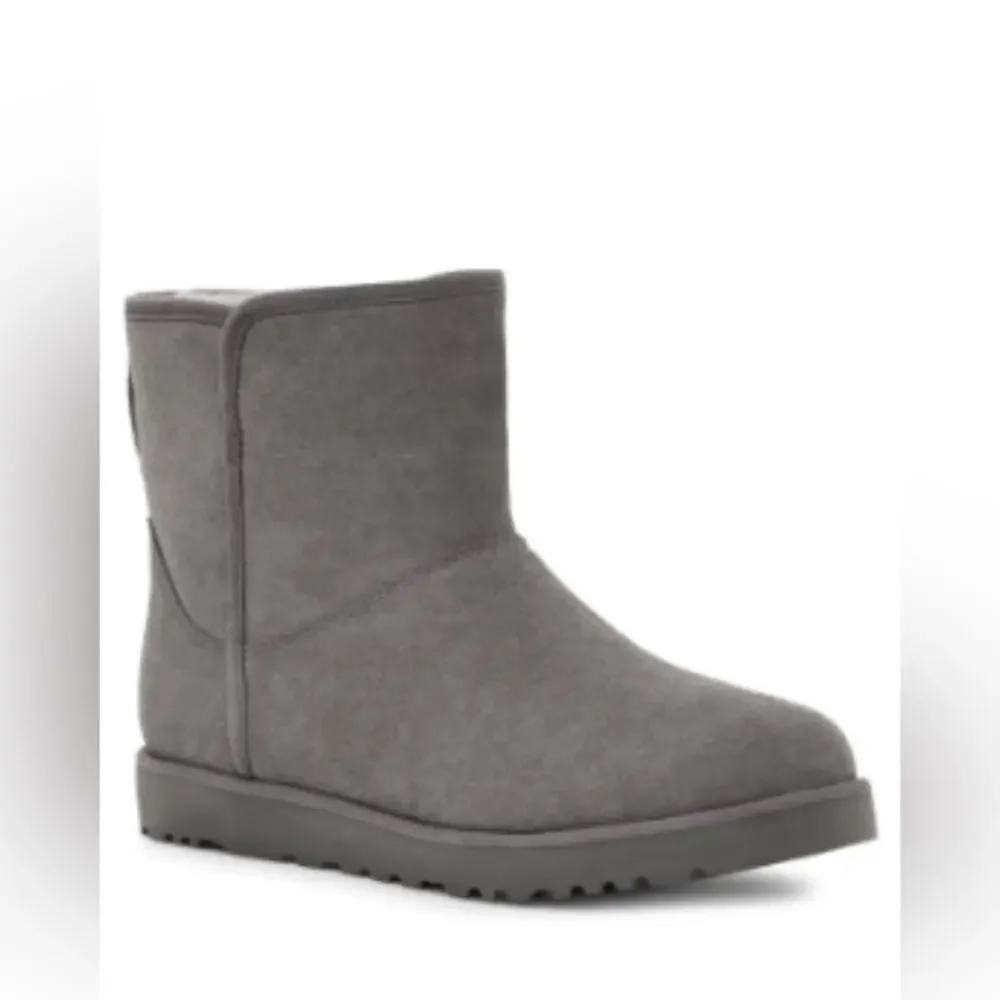 Ugg Cory II Gray Classic Short Boot Size 12 Suede Genuine Shearling Bootie New